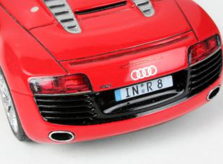 Revell Audi R8 Spyder 1:24 07094